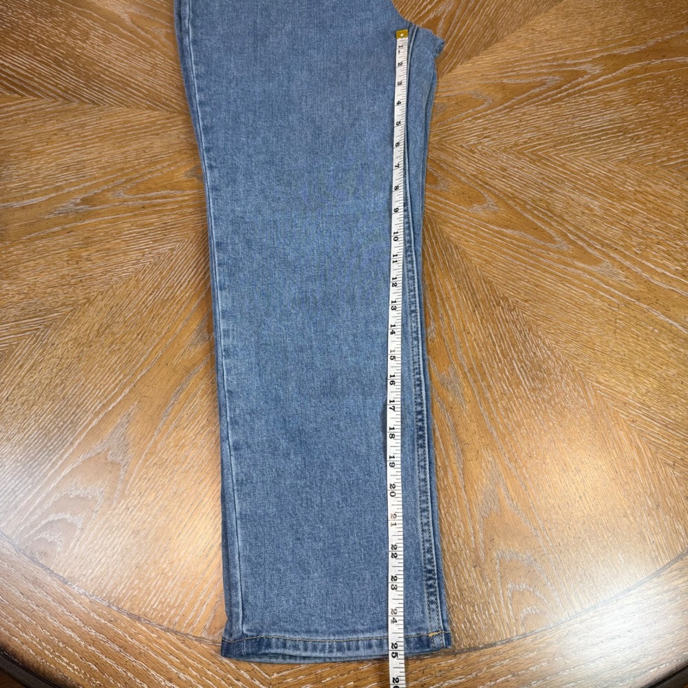 Everlane NWT The Curvy Cheeky Jean Straight Leg Crop Size 28 - Picture 9 of 9